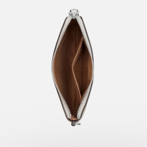 💝 Wristlet In Signature Canvas ( New in original box) - Picture 4 of 5